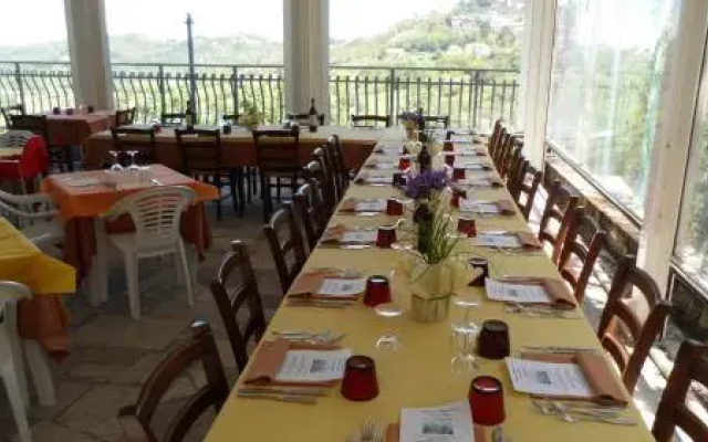 Hotel Ristorante La Bruceta