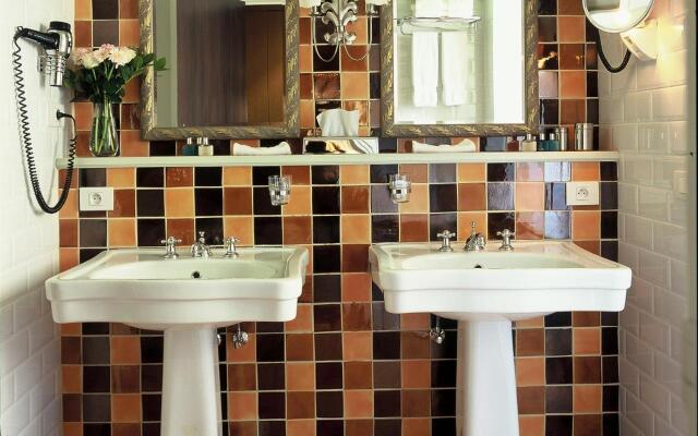 Bord'Eau Luxury Canal Suites