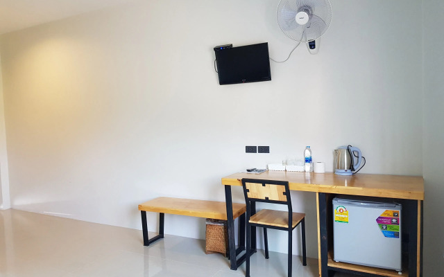 Chadaporn Mae Chaem Hotel