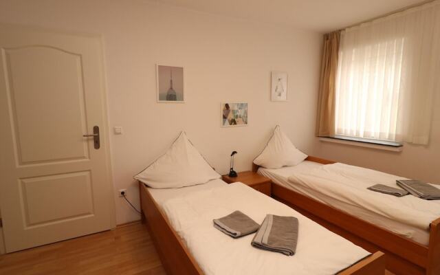 Charming Apartment in Essen With Terrace