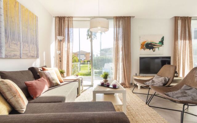 House JAZMIN L'Ampolla