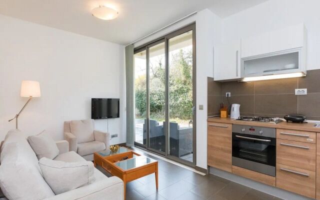 City Holiday Apartment