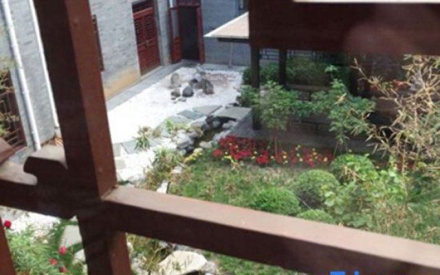 Jiafu Binshe Hotel