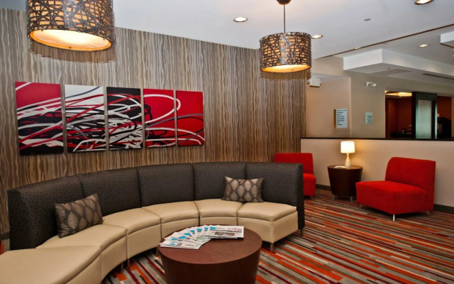 Holiday Inn Express Columbus - Easton