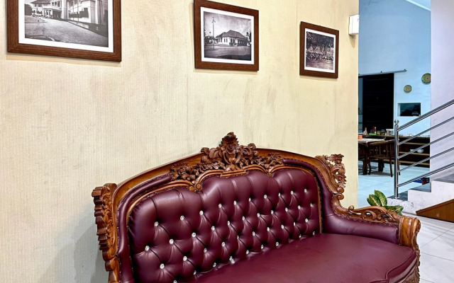 D Maktab Syariah Mitra RedDoorz Malang