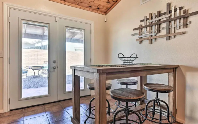 Fenced Yard & Grill! Tucson Family Escape