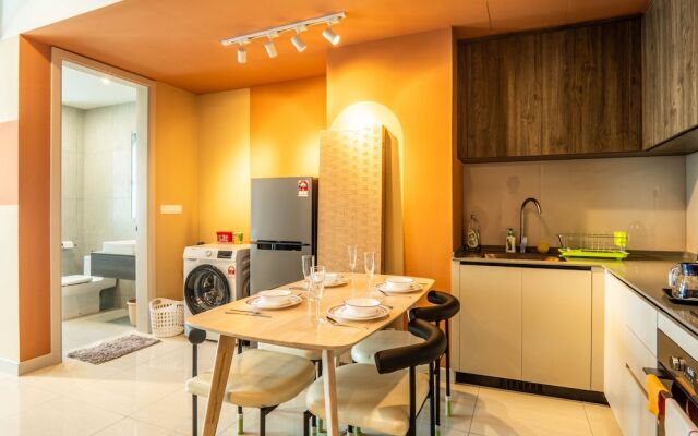 Datum Jelatek Residence by Airhost