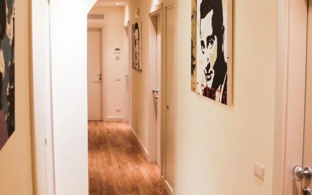 Rome Armony Suites - Deluxe Room