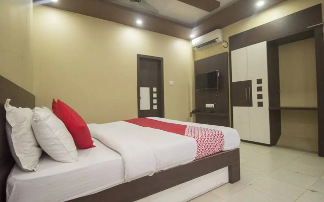 Sudhriti Hotel By OYO Rooms