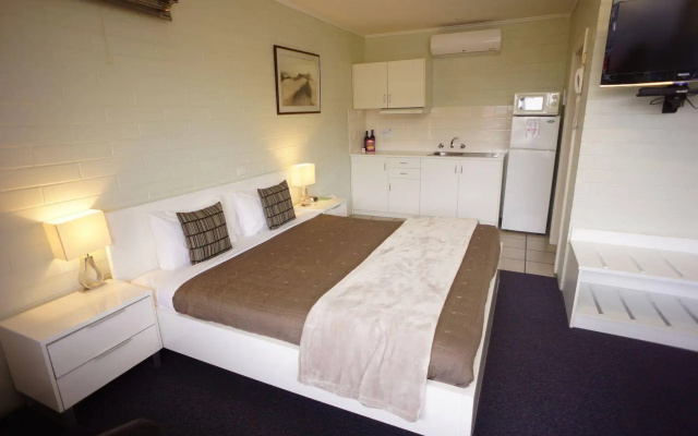 Harbour View Motel