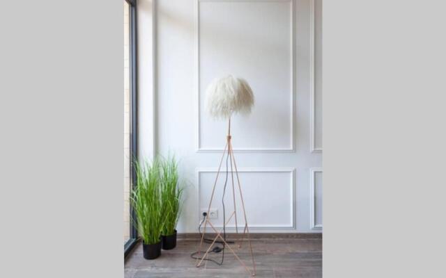 Luxury Meets Convenience - 2 bdrm @ City Center