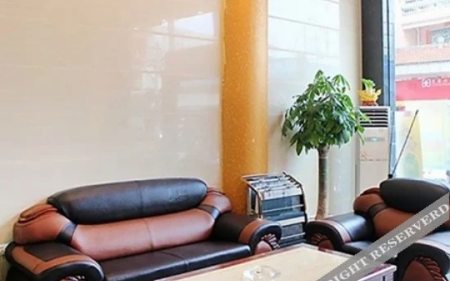Shengjia Theme Hotel (Guangzhou Dashi Metro Station)