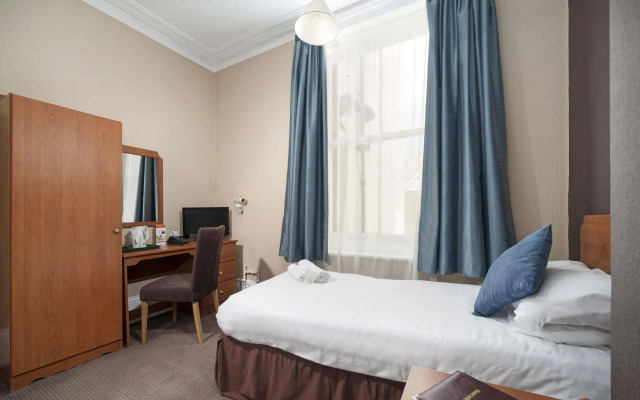 The Invercauld Arms Hotel