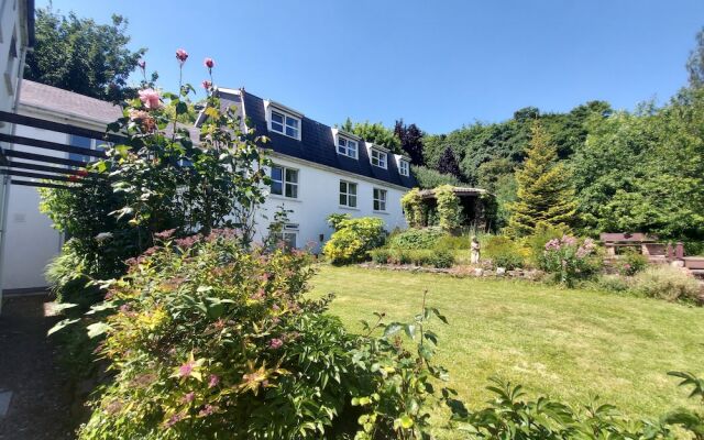 Belvedere Lodge