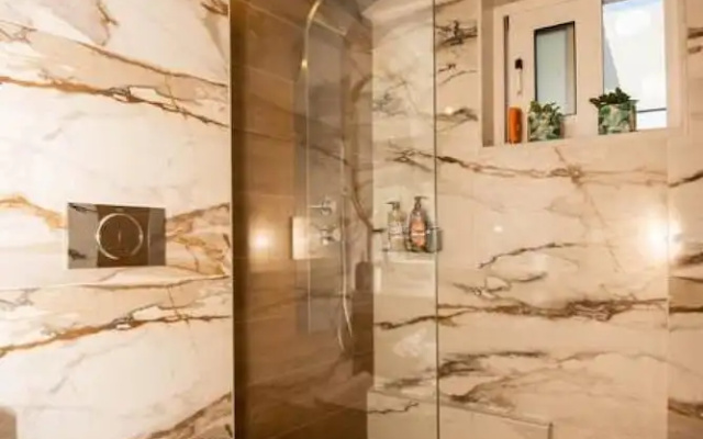 Lovebirds Rethymno Suite
