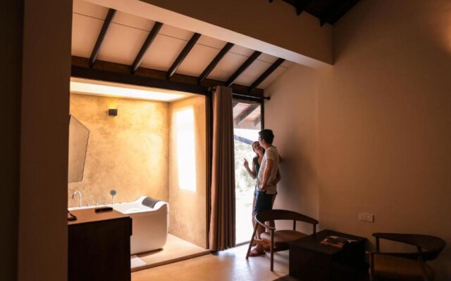 Sea Horse Hotel and Spa