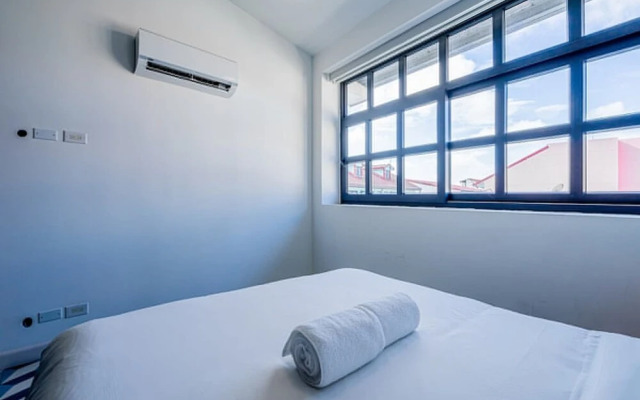 w Amazing 2BR in Santa Ana