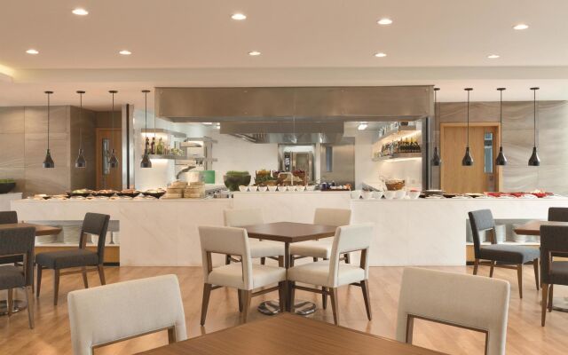 Hyatt House Shenzhen Airport