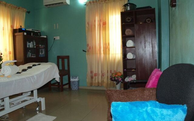 KDT Hotels And Suites