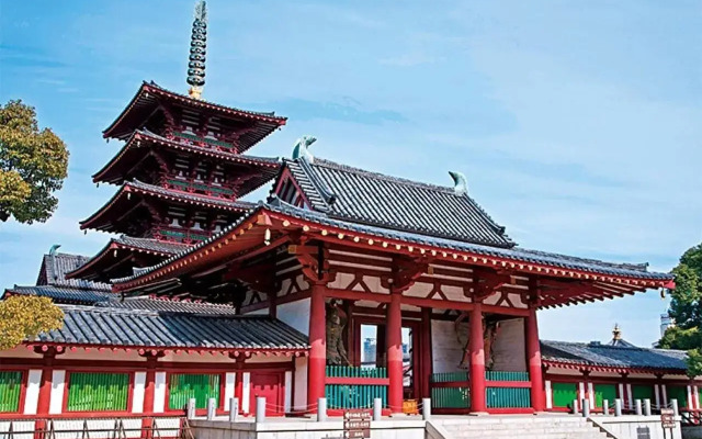 Tennoji Crystal Hotel