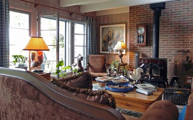 Le Petit Clocher Gîte Touristique B&B
