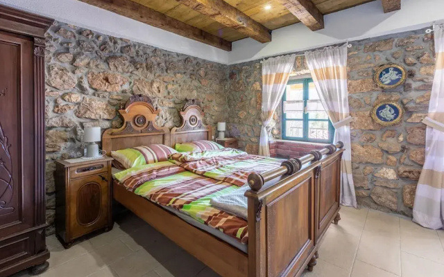 Villa Romantic