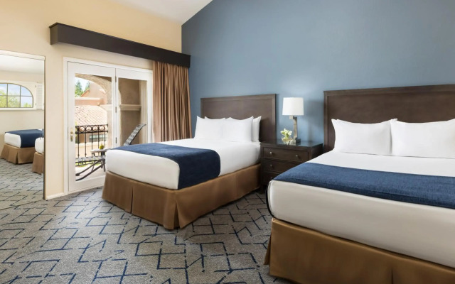 Scottsdale Plaza Resort