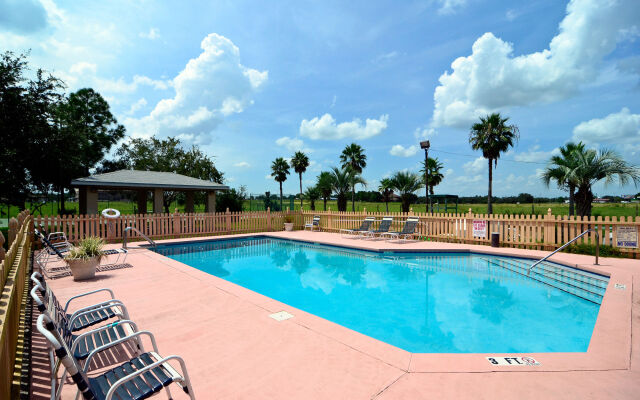 Rodeway Inn & Suites Haines City - Winter Haven