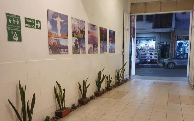 Hostal Bolivia