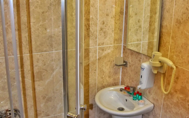 Scala Otel