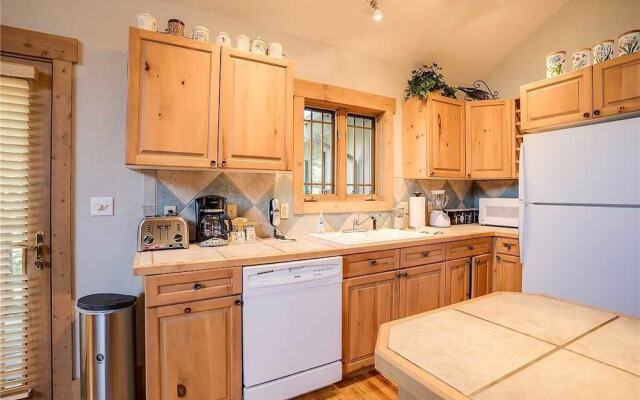 Saddle Creek Townhomes by Pioneer Ridge Management