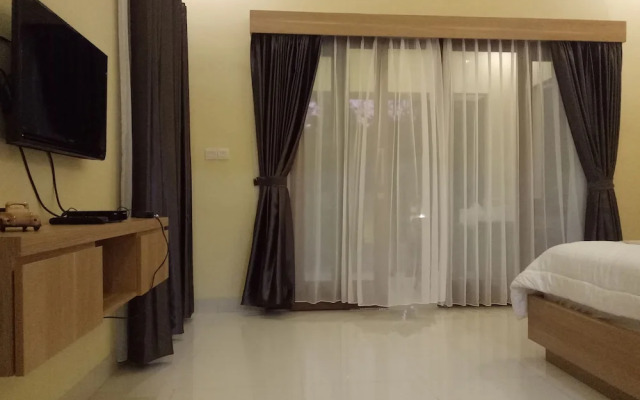 Kubu Kulat Villa