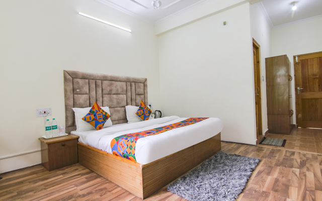 Fabhotel Aransh Resorts Celebriti