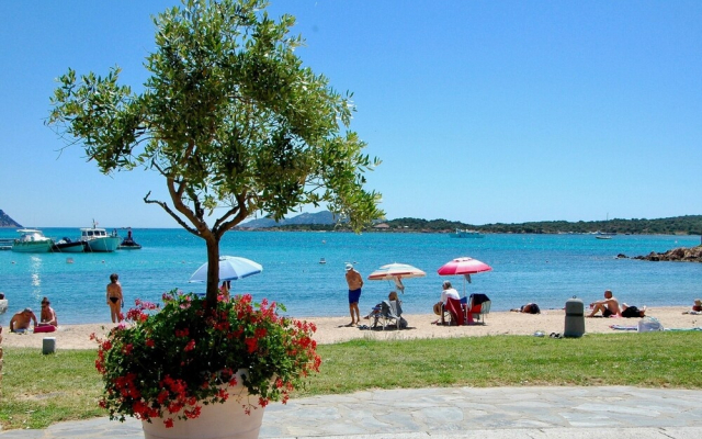 I Fari 85 600mt From The Beach