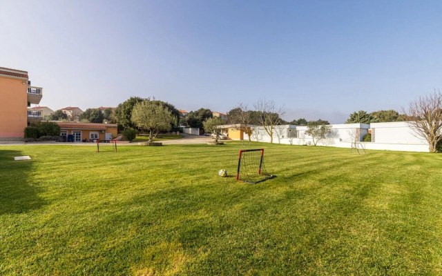 Pool Apartment Suzi 4