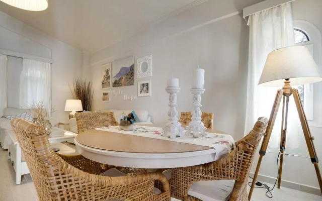 Ekatis House III