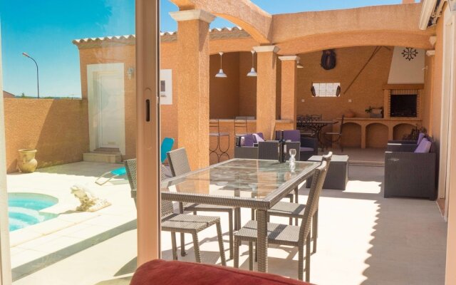 Spacious Furnished Holiday Villa With Private Pool and Covered Terrace