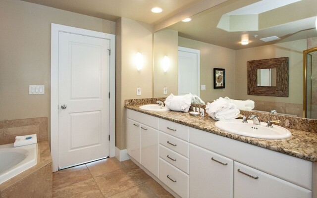 Crd1209 2 Bedroom Condo