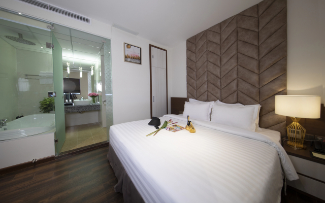 Diamond Hill Hotel