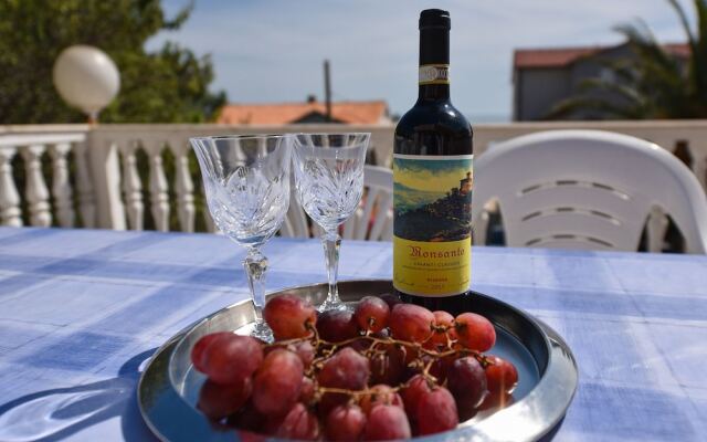 Apartments Summer Craziness