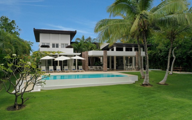 Luxury Villa at Puntacana Resort Club With Private Pool Terrace Golf Carts Butler Maid