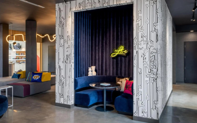 Aloft Florence
