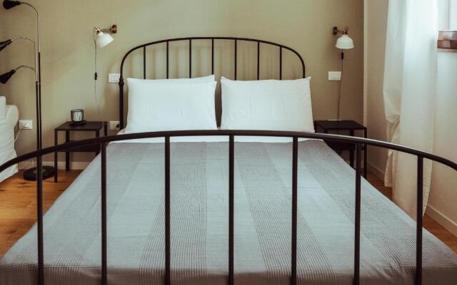 BRE Apartments - Fresche Frasche