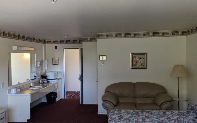 Lighthouse Inn