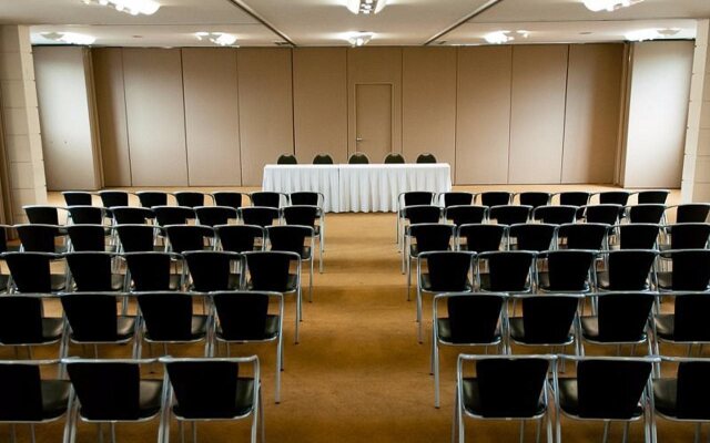 Favorita Golden Hotel e Eventos
