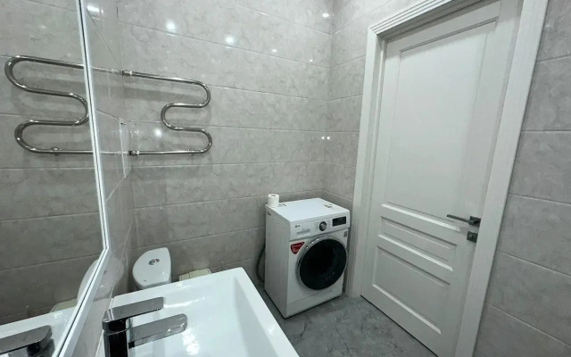 Apartments on 55/7 Turan Avenue