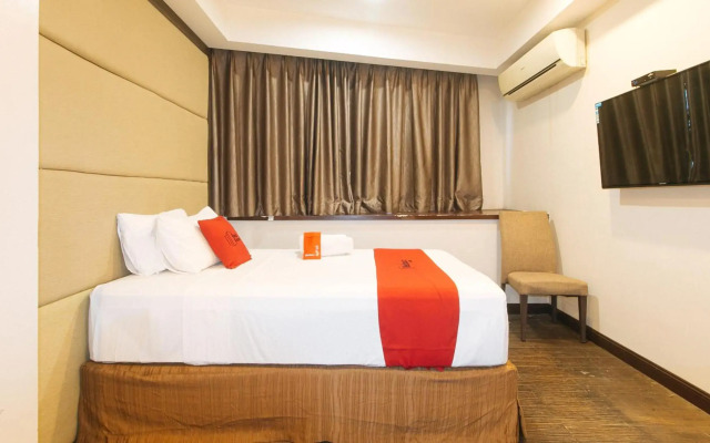 West Avenue Suites