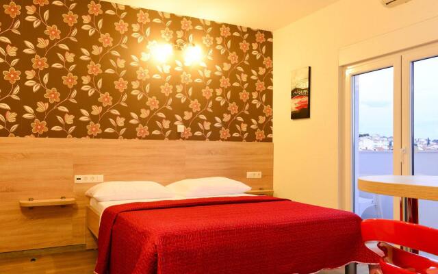 Luxury Apartments Villa Tea