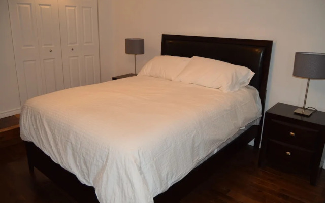 The Rock apartment - mtlFlats