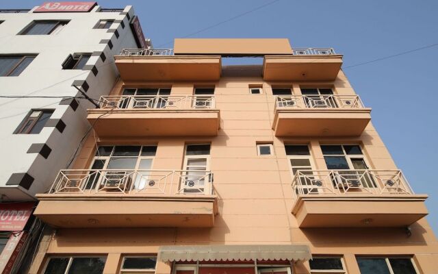 Oyo 41059 Hotel Satkar